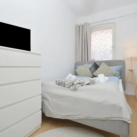 Apartment Nue03 - Vacation Near Klinikum Nord